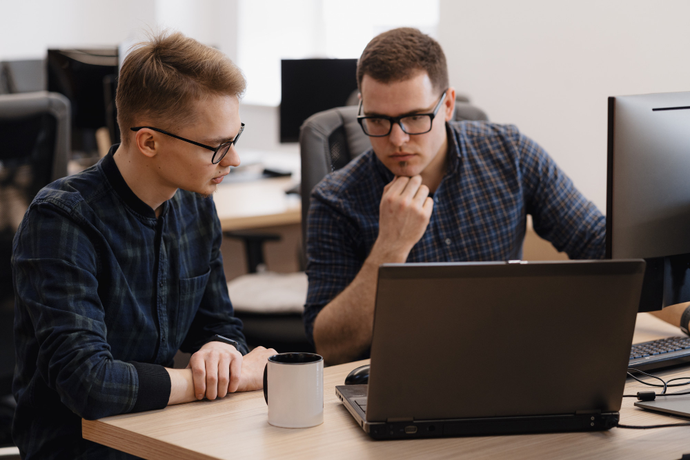 Salesforce Agentforce vs ChatGPT