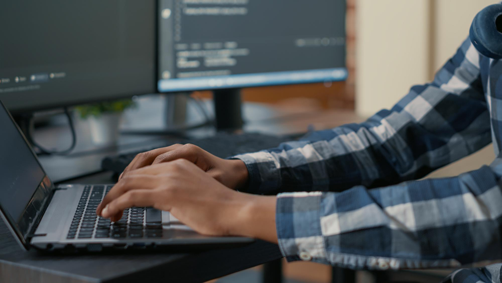 software development contract